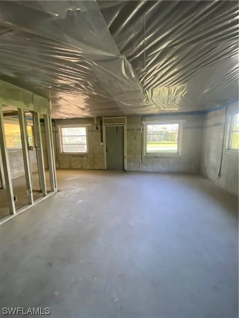 777 Broad Avenue S Naples FL 34102
