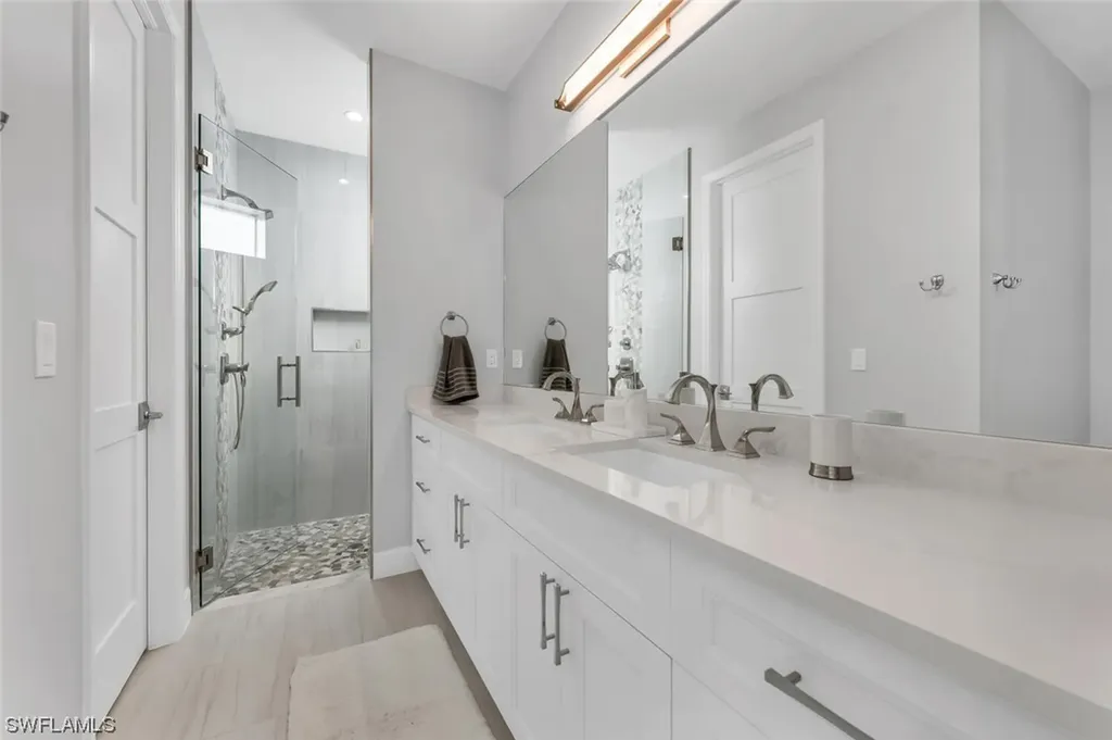 535 97th Avenue N Naples FL 34108