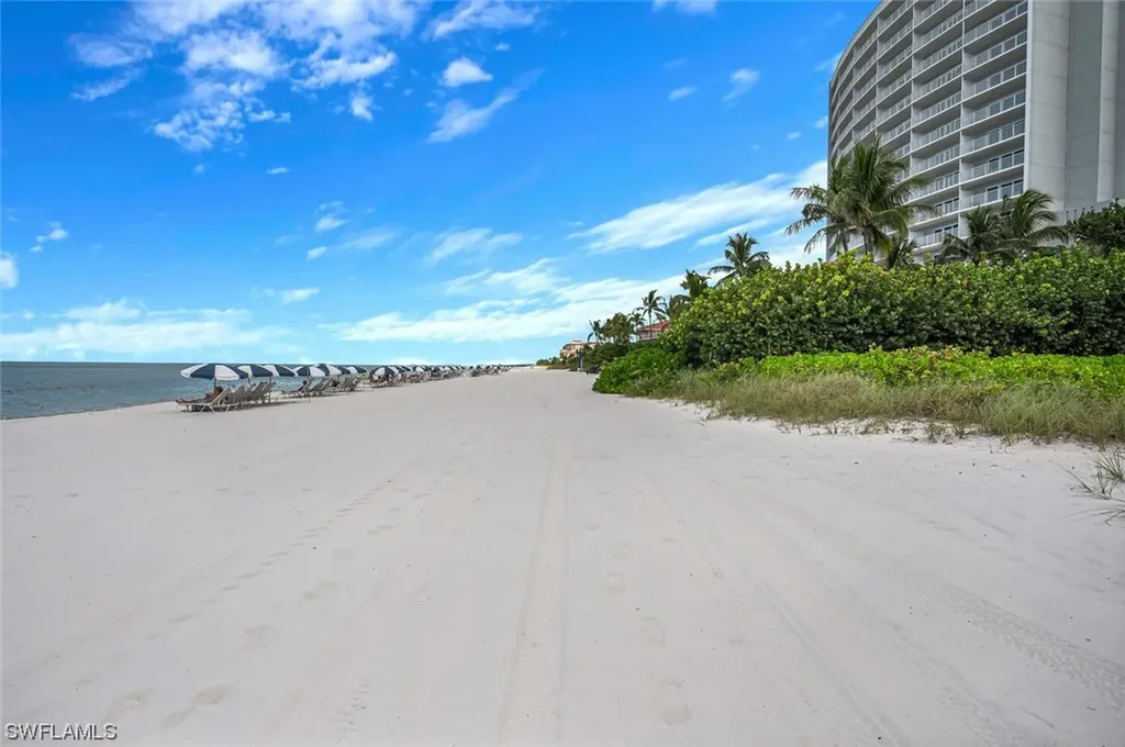 535 97th Avenue N Naples FL 34108