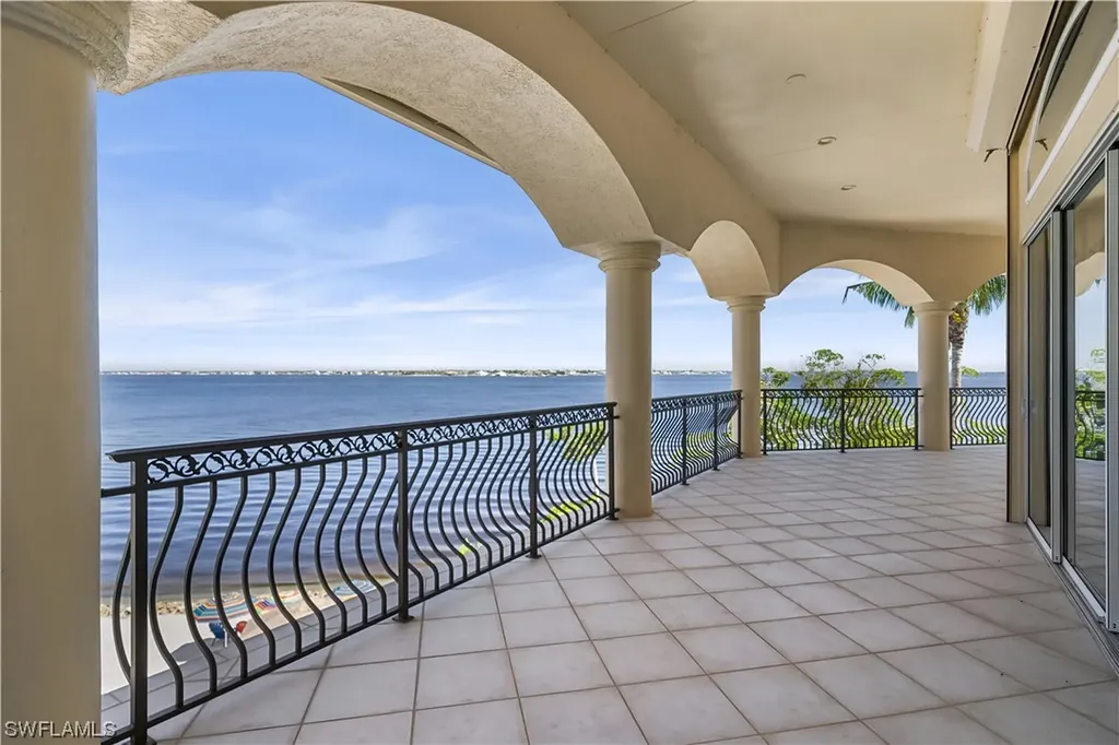 11250 Longwater Chase Court Fort Myers FL 33908
