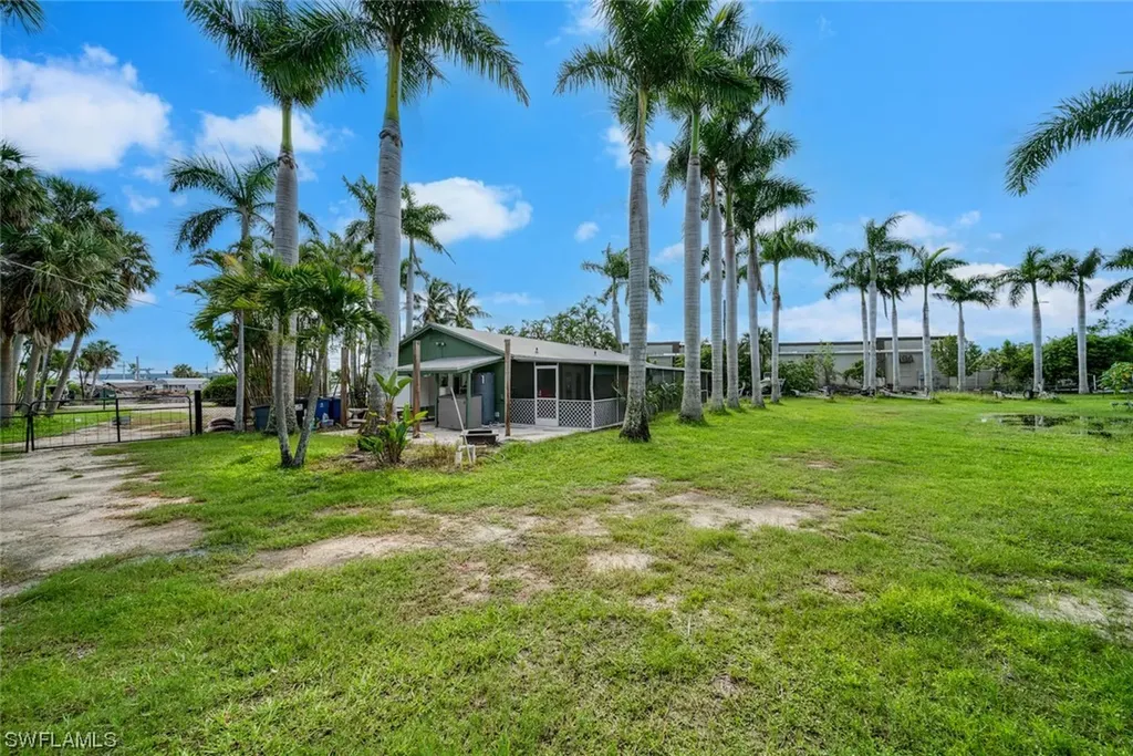 16600 S Oleander Drive Fort Myers FL 33908