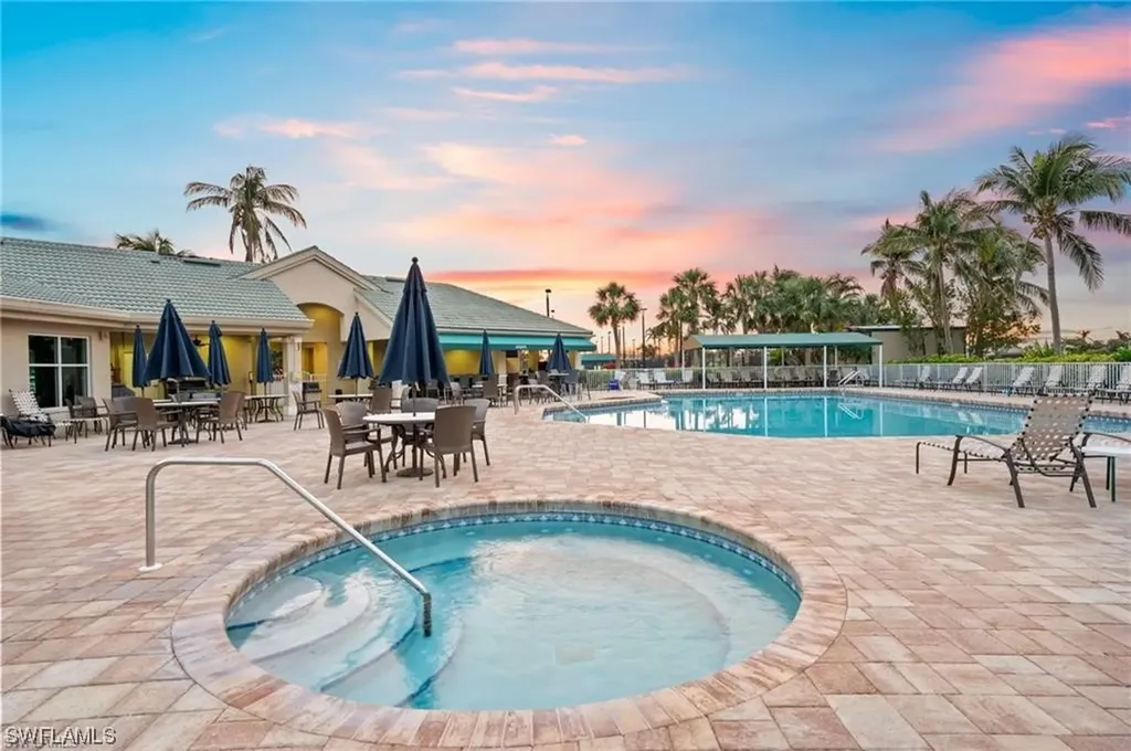 9111 Southmont Cove Fort Myers FL 33908