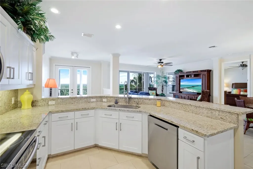 9111 Southmont Cove Fort Myers FL 33908