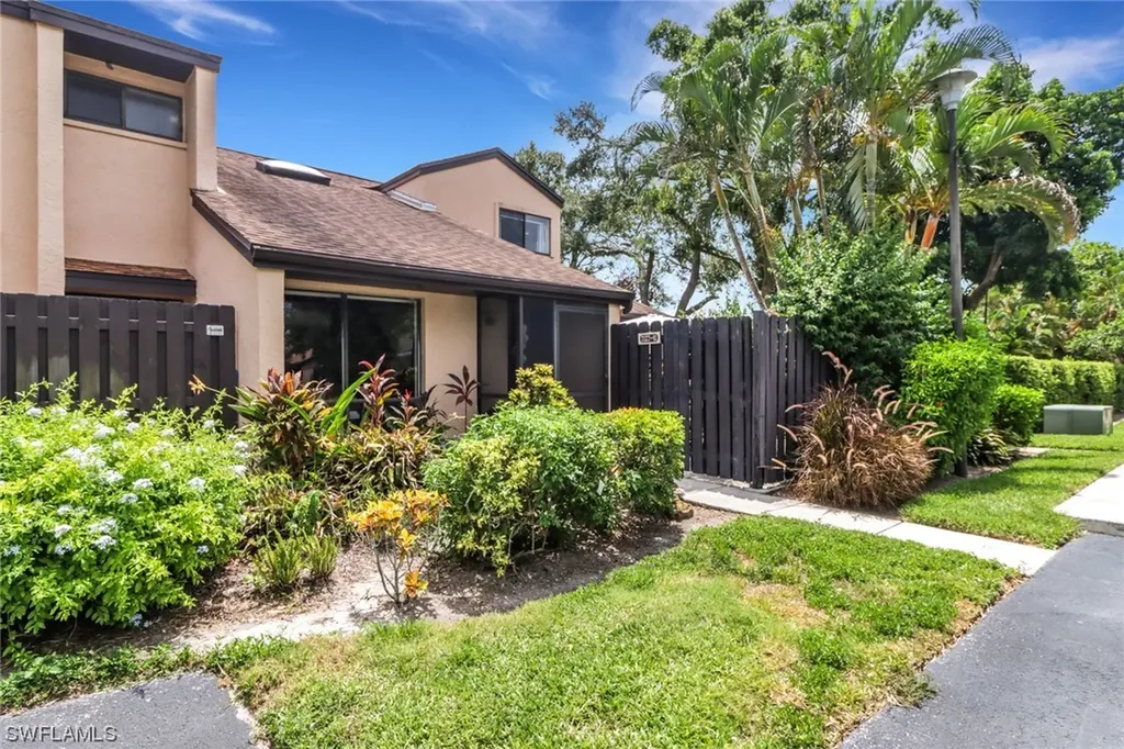 7127 Penner Lane Fort Myers FL 33907
