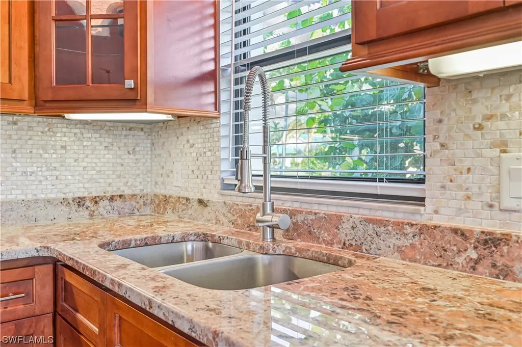 955 Deep Lagoon Lane Fort Myers FL 33919