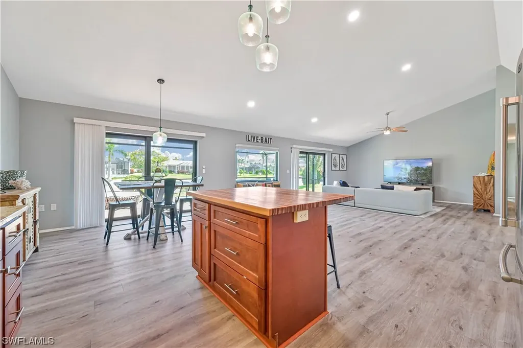 955 Deep Lagoon Lane Fort Myers FL 33919