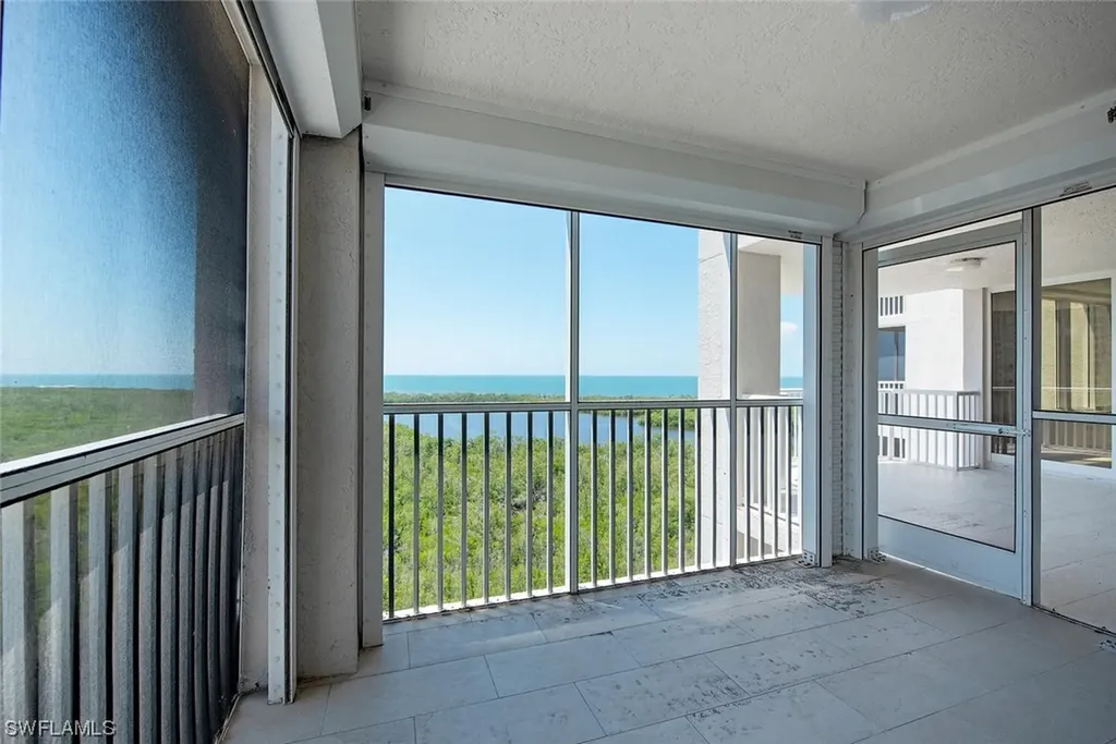 6849 Grenadier Boulevard Naples FL 34108