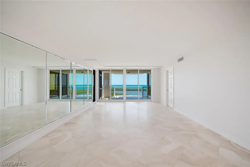 6849 Grenadier Boulevard Naples FL 34108