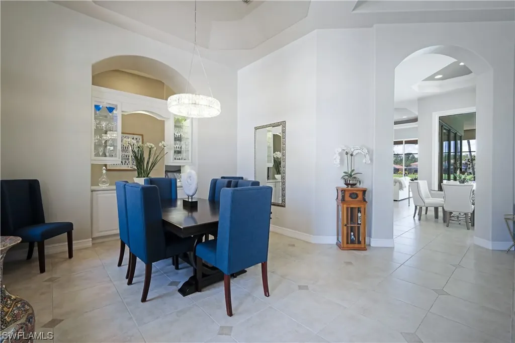 5954 Amberwood Drive Naples FL 34110