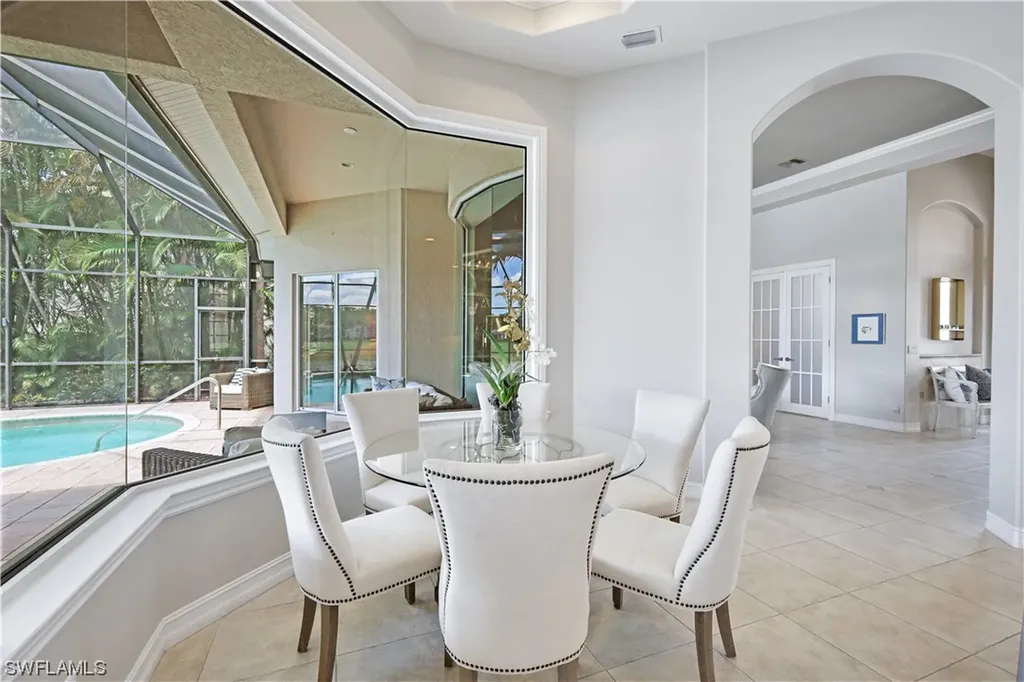 5954 Amberwood Drive Naples FL 34110