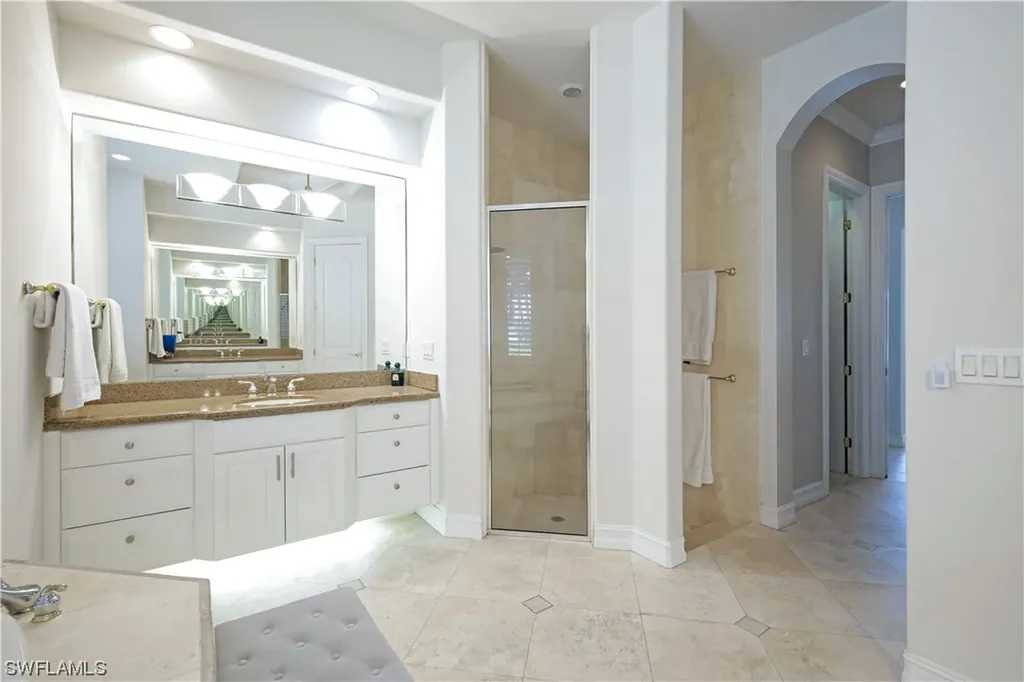 5954 Amberwood Drive Naples FL 34110
