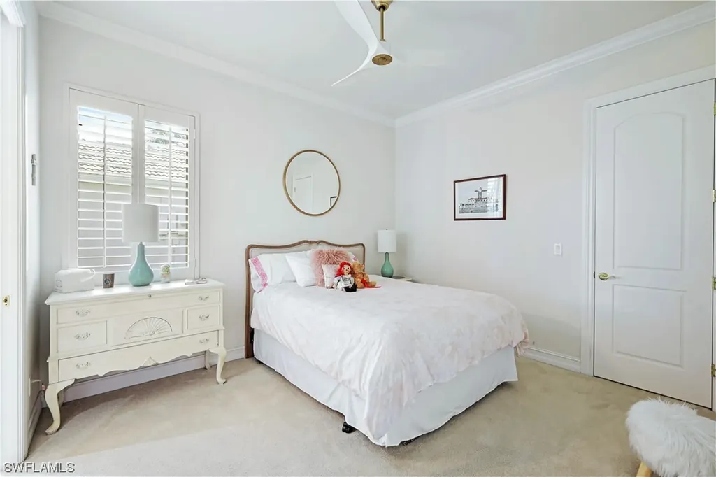5954 Amberwood Drive Naples FL 34110