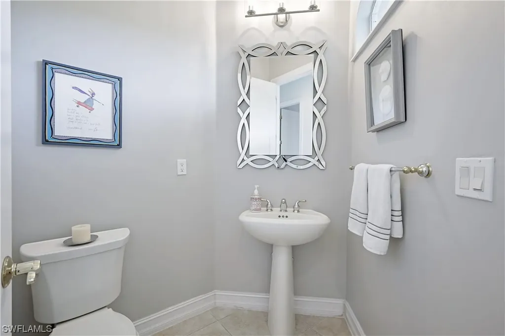 5954 Amberwood Drive Naples FL 34110