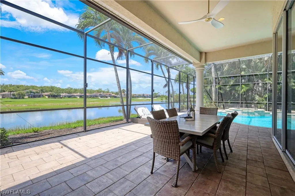 5954 Amberwood Drive Naples FL 34110