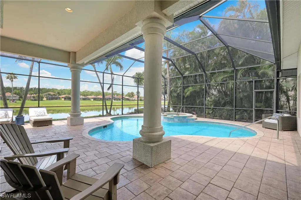 5954 Amberwood Drive Naples FL 34110