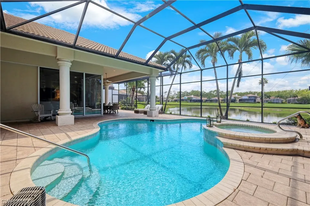 5954 Amberwood Drive Naples FL 34110
