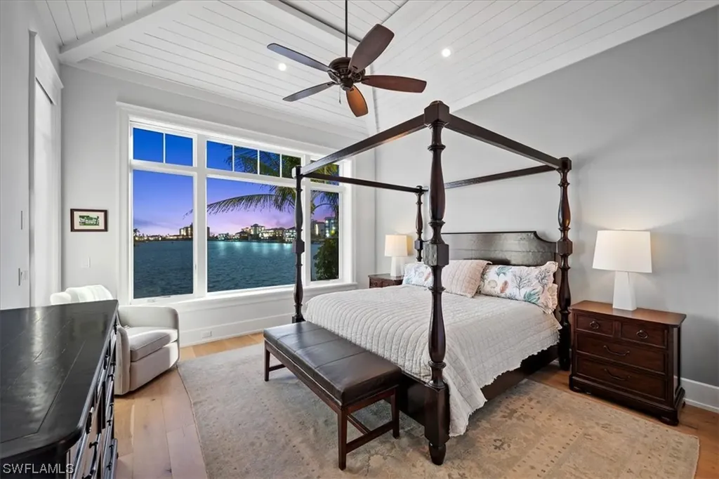 176 Bayview Avenue Naples FL 34108