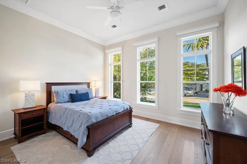 176 Bayview Avenue Naples FL 34108