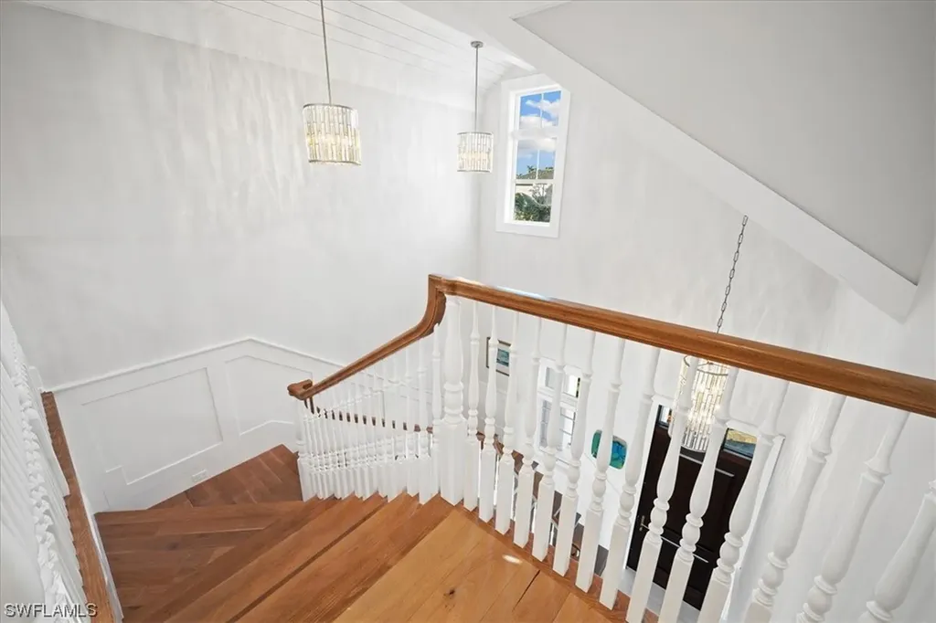 176 Bayview Avenue Naples FL 34108
