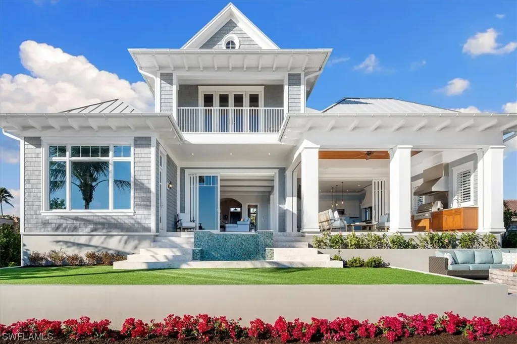 176 Bayview Avenue Naples FL 34108