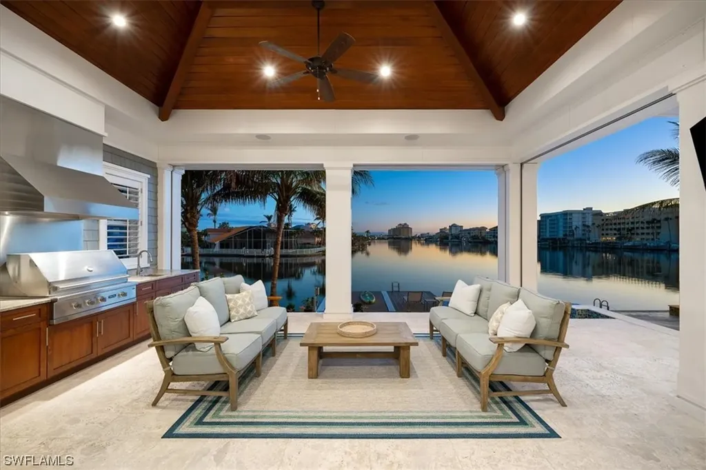 176 Bayview Avenue Naples FL 34108