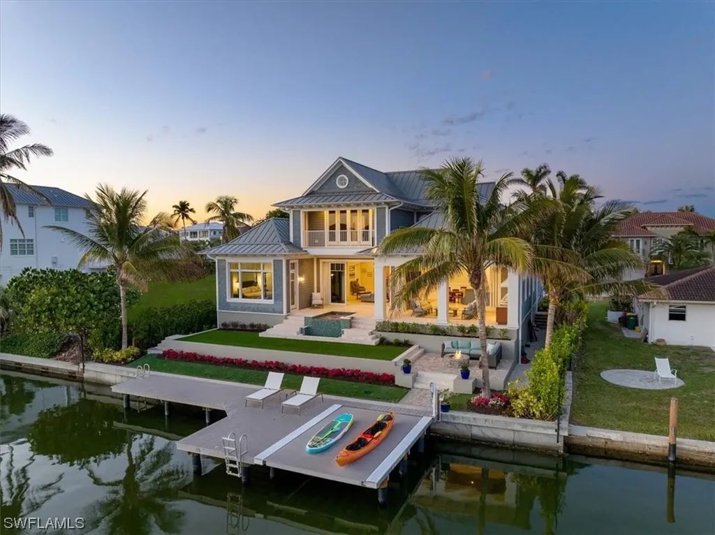 176 Bayview Avenue Naples FL 34108