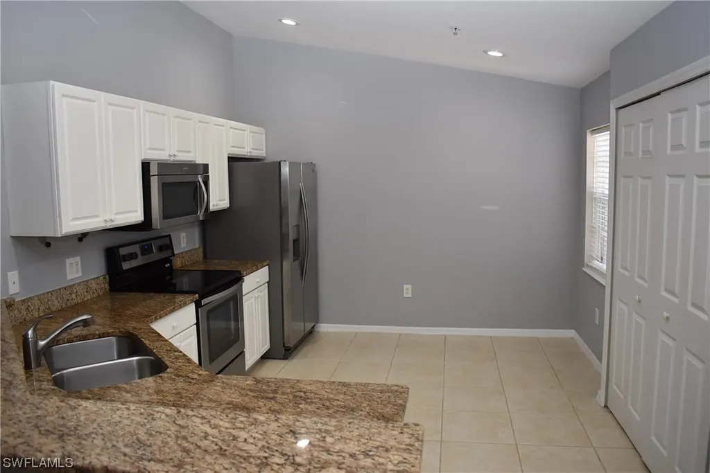 1380 Tiffany Lane Naples FL 34105