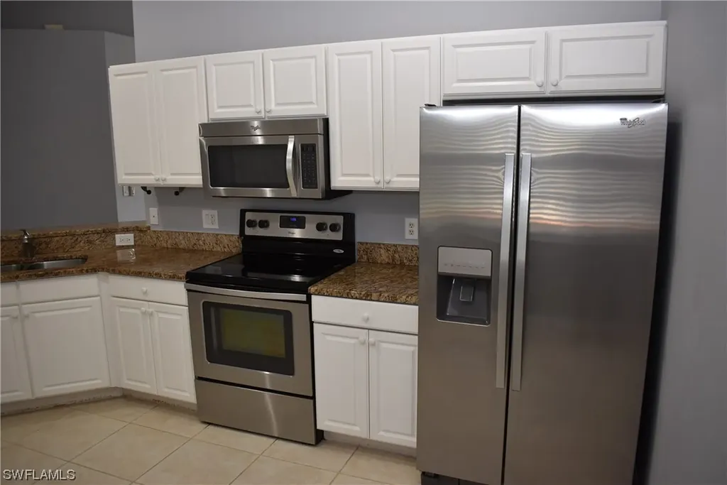 1380 Tiffany Lane Naples FL 34105