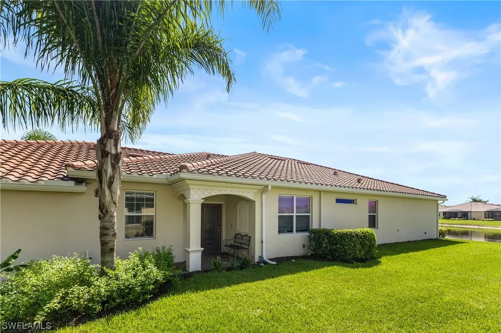 Naples FL, 2026 Tamarron Lane