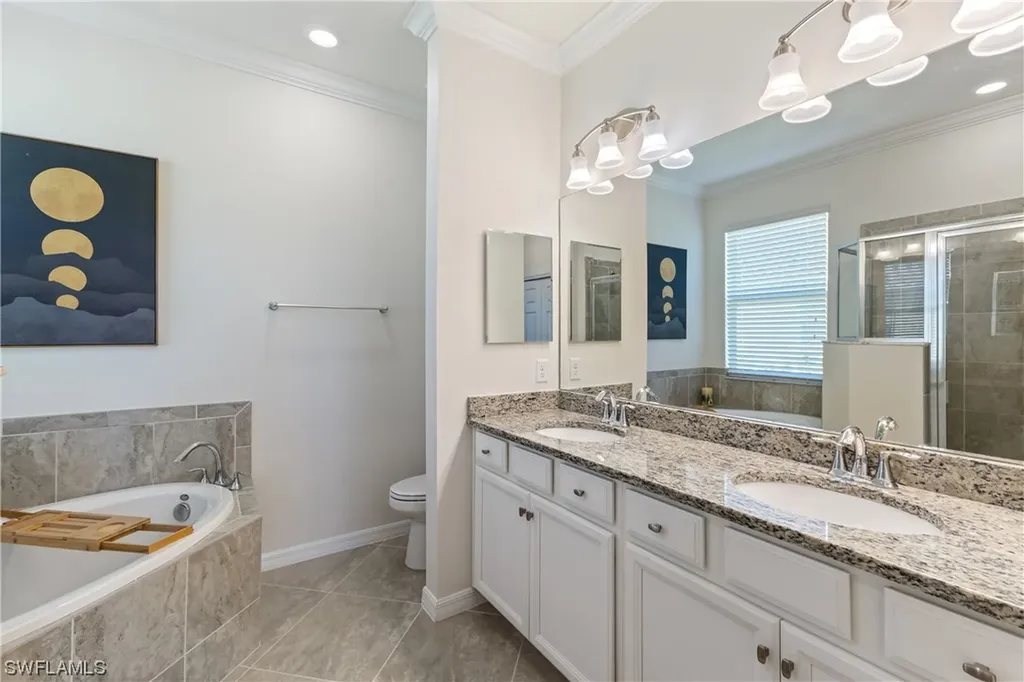 2026 Tamarron Lane Naples FL 34120
