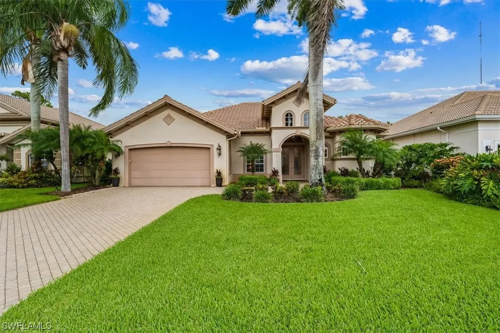 527 Eagle Creek Drive Naples FL 34113