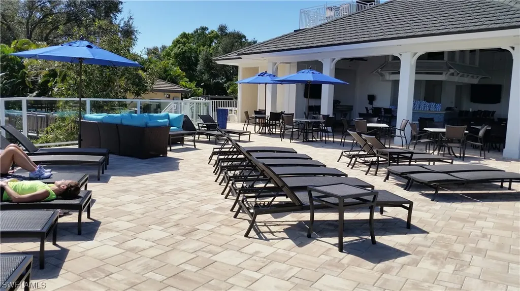 527 Eagle Creek Drive Naples FL 34113