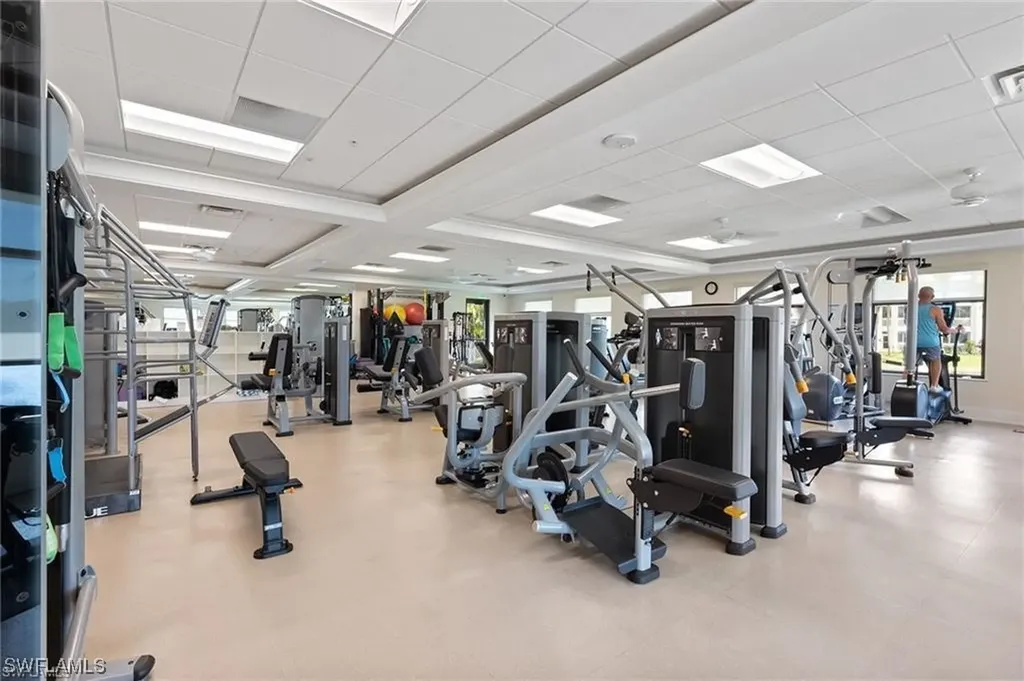 527 Eagle Creek Drive Naples FL 34113