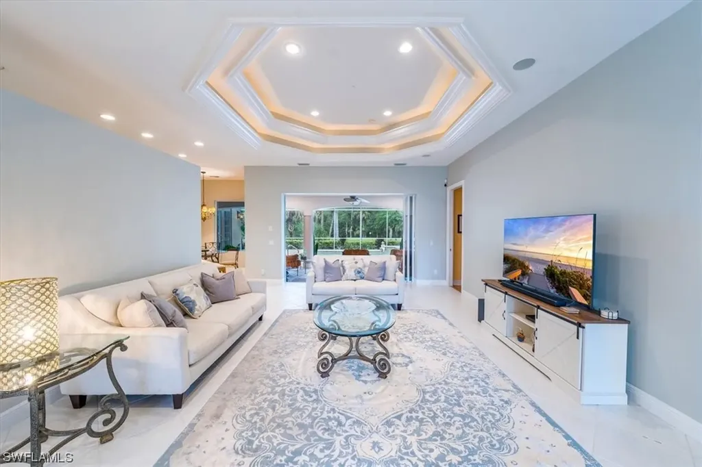 527 Eagle Creek Drive Naples FL 34113