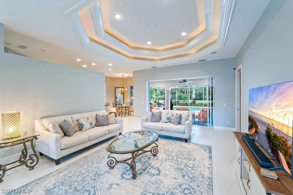 527 Eagle Creek Drive Naples FL 34113