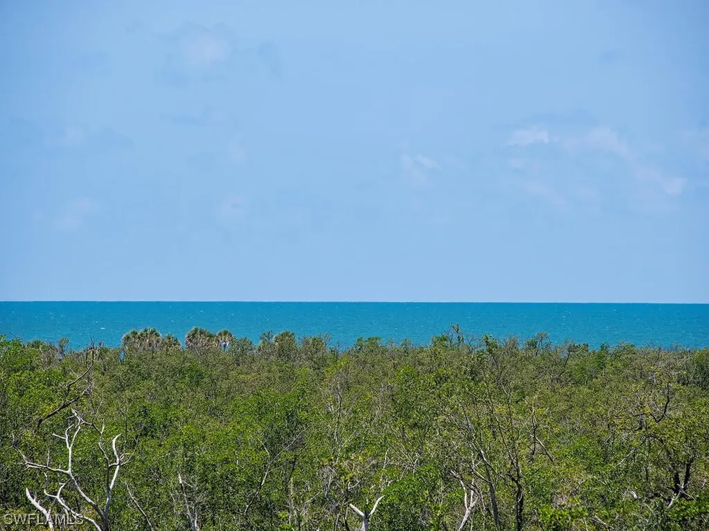 7425 Pelican Bay Boulevard Naples FL 34108
