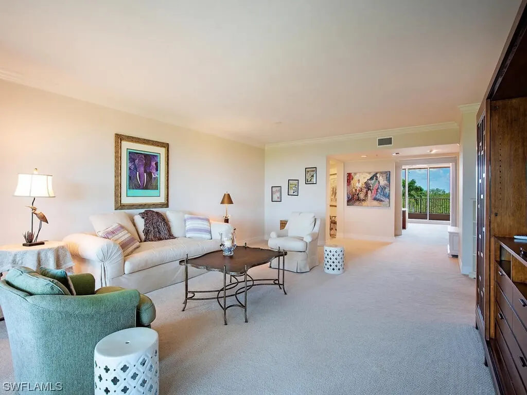 7425 Pelican Bay Boulevard Naples FL 34108