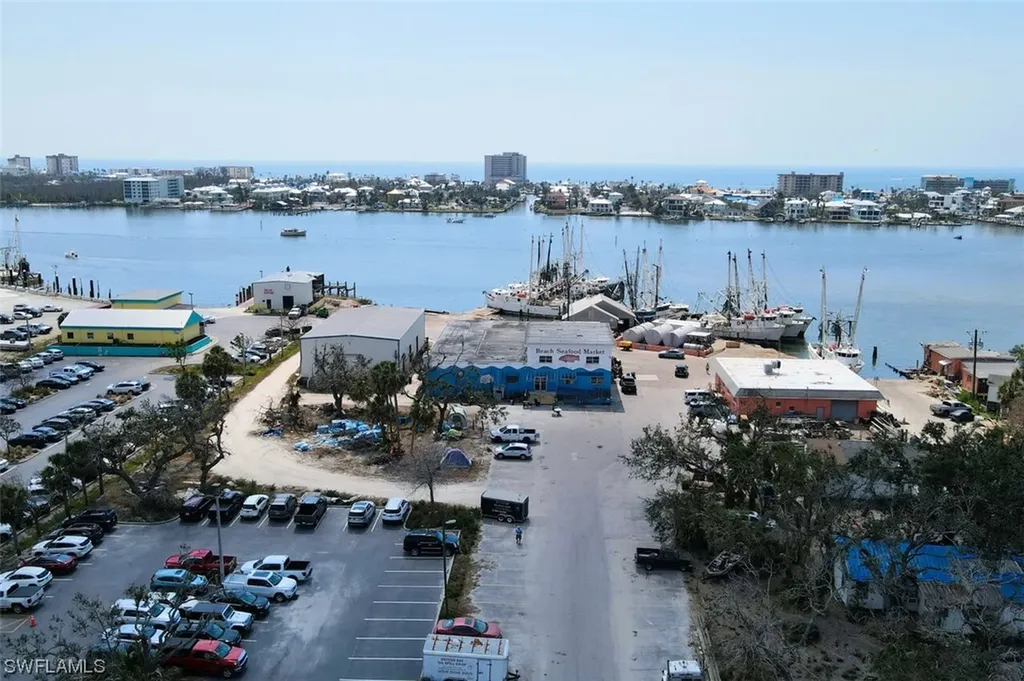 Fort Myers Beach FL 33931