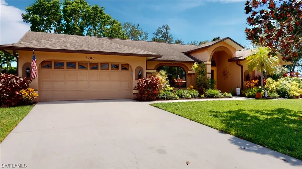 7285 Popham Drive Fort Myers FL 33919