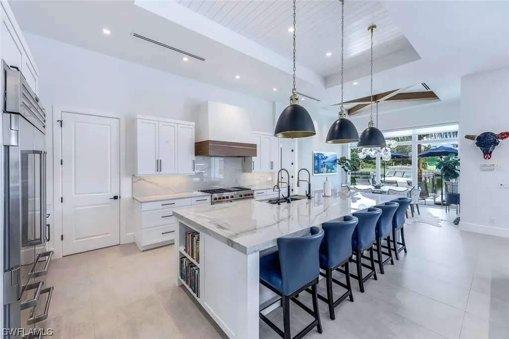685 Cameo Court Marco Island FL 34145