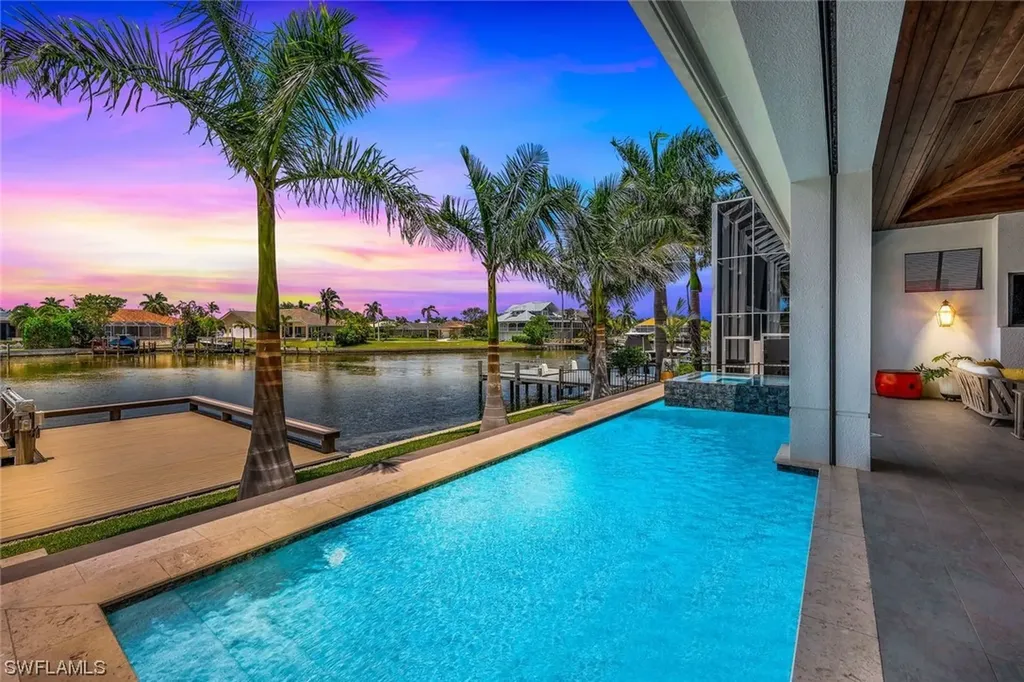 685 Cameo Court Marco Island FL 34145