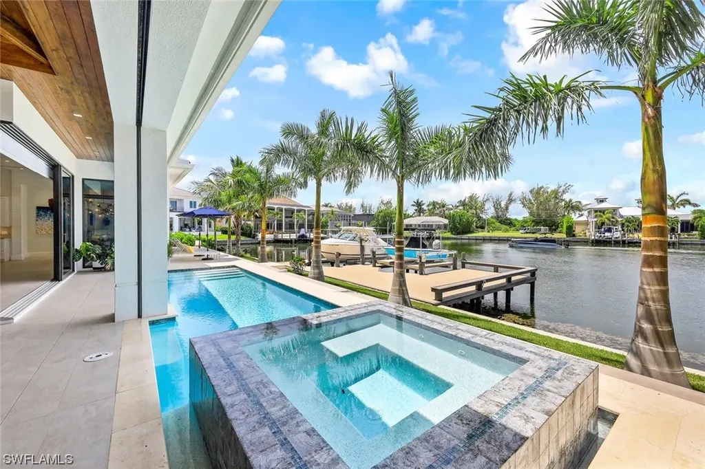 685 Cameo Court Marco Island FL 34145