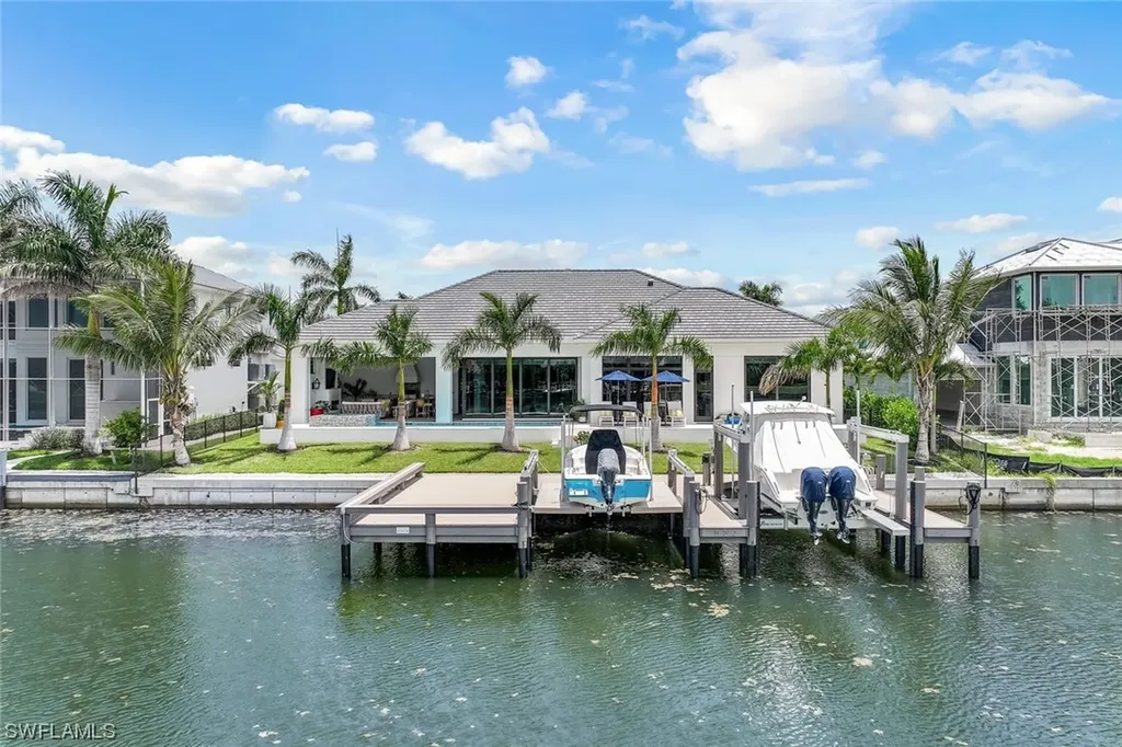 685 Cameo Court Marco Island FL 34145
