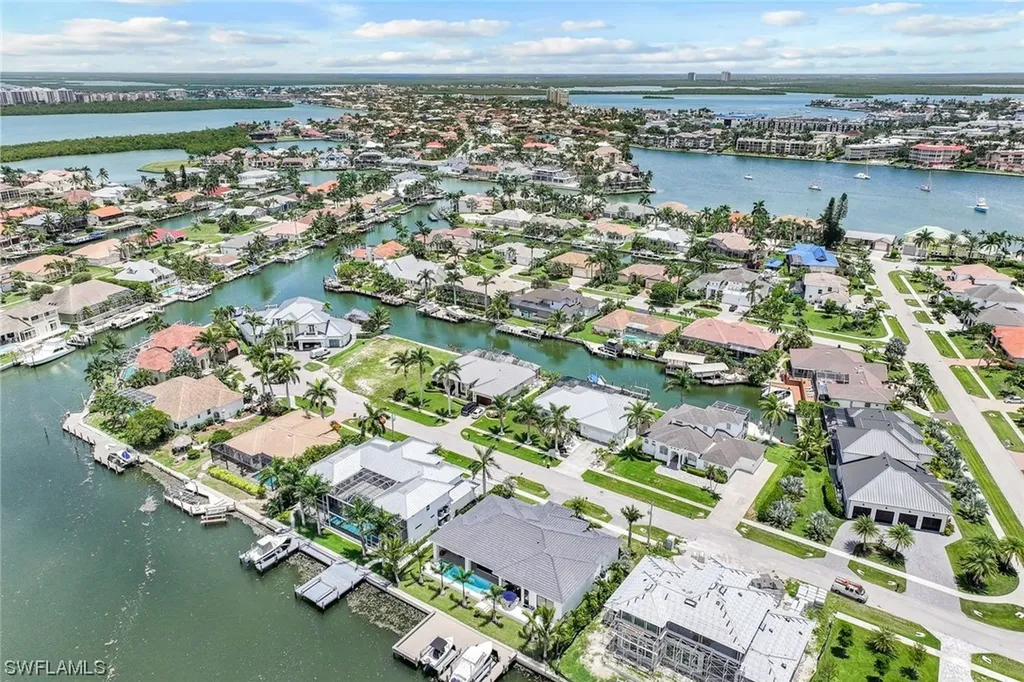 685 Cameo Court Marco Island FL 34145