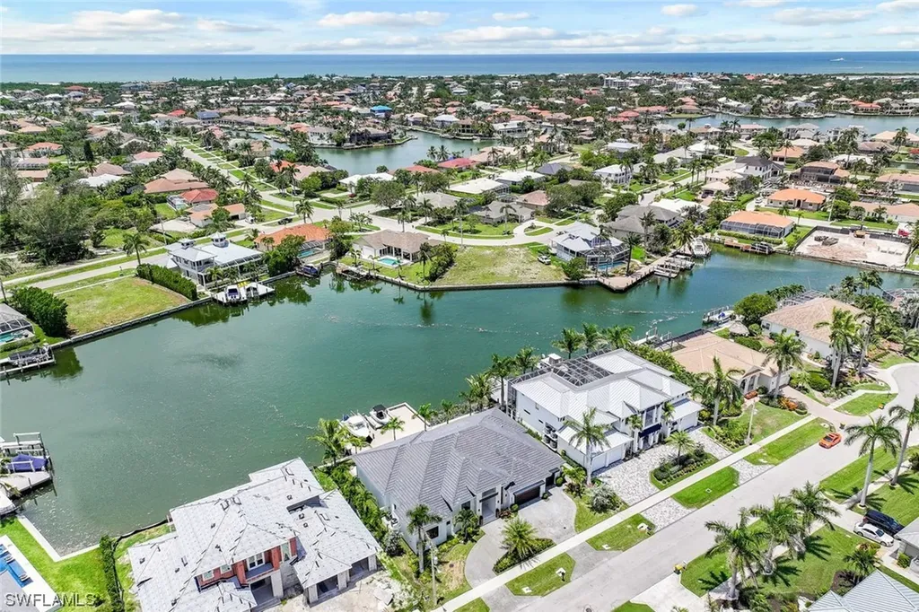 685 Cameo Court Marco Island FL 34145