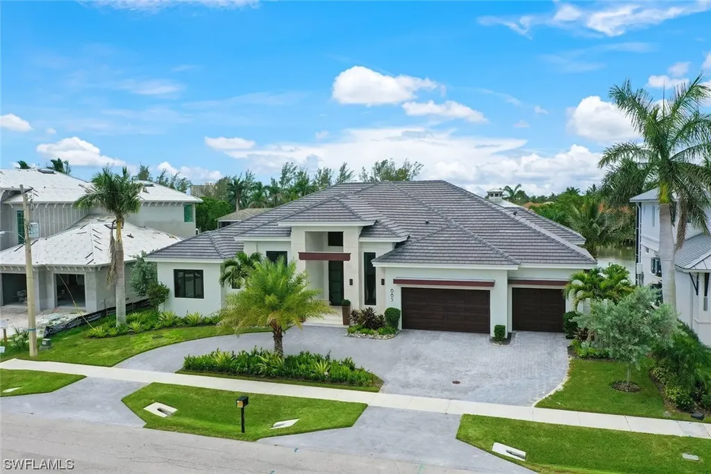 685 Cameo Court Marco Island FL 34145