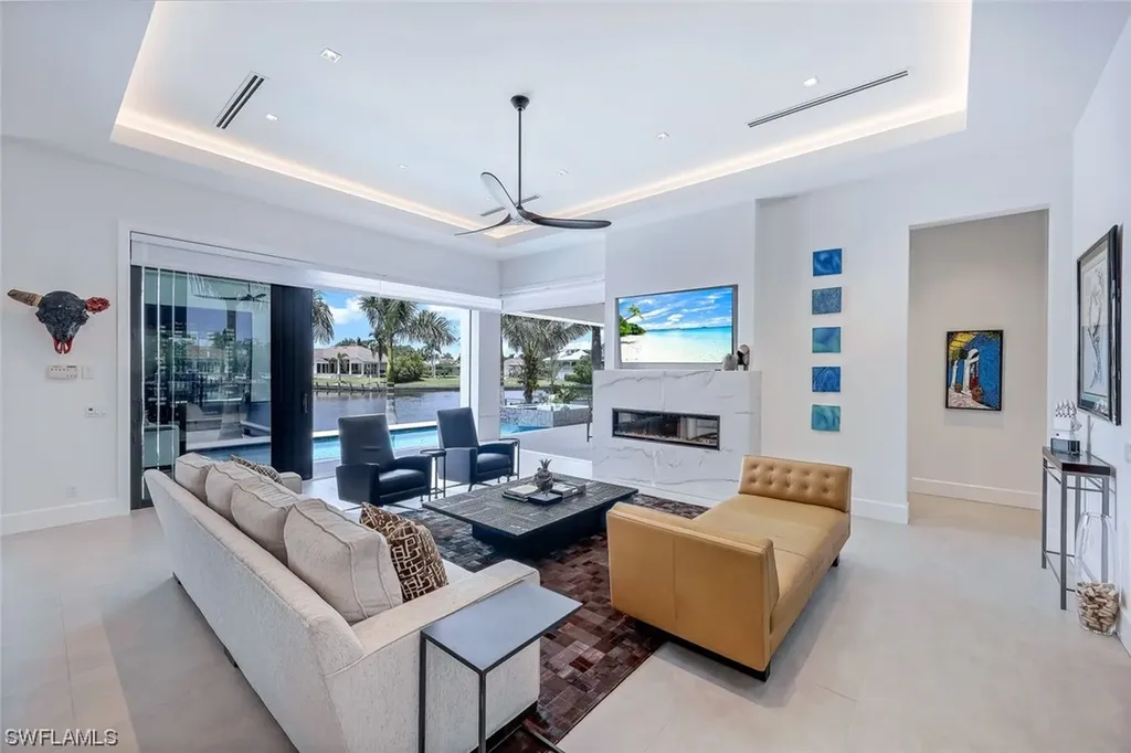 685 Cameo Court Marco Island FL 34145