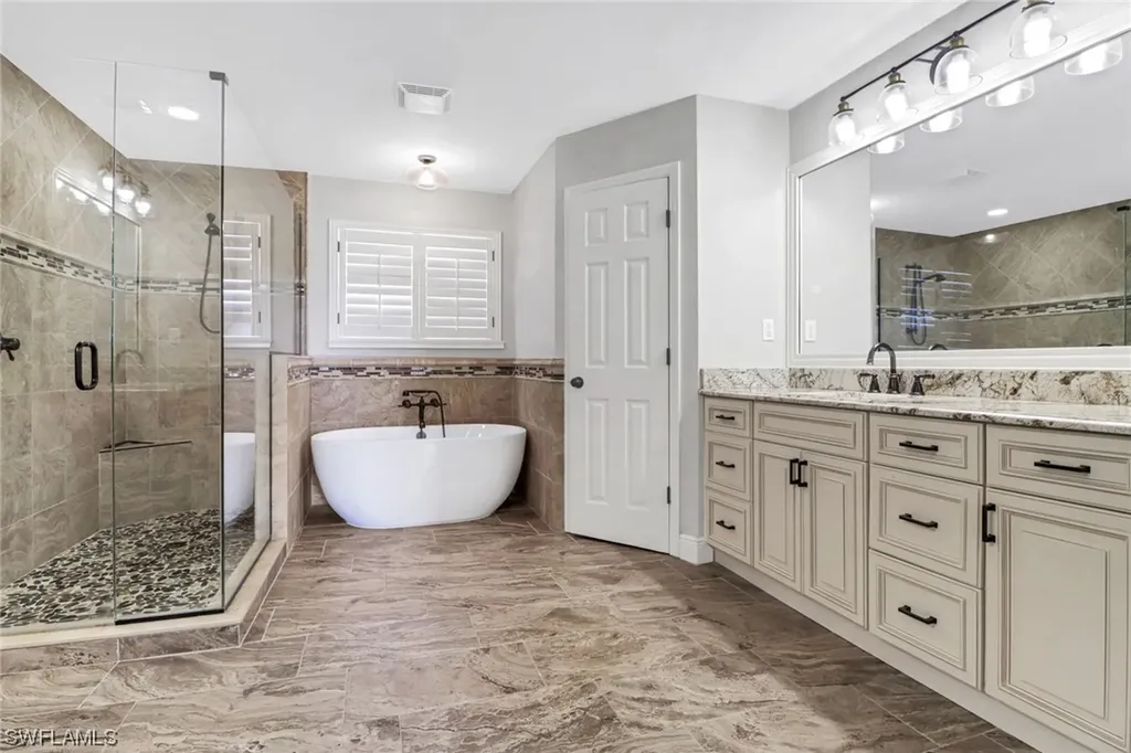 8650 Colony Trace Drive Fort Myers FL 33908