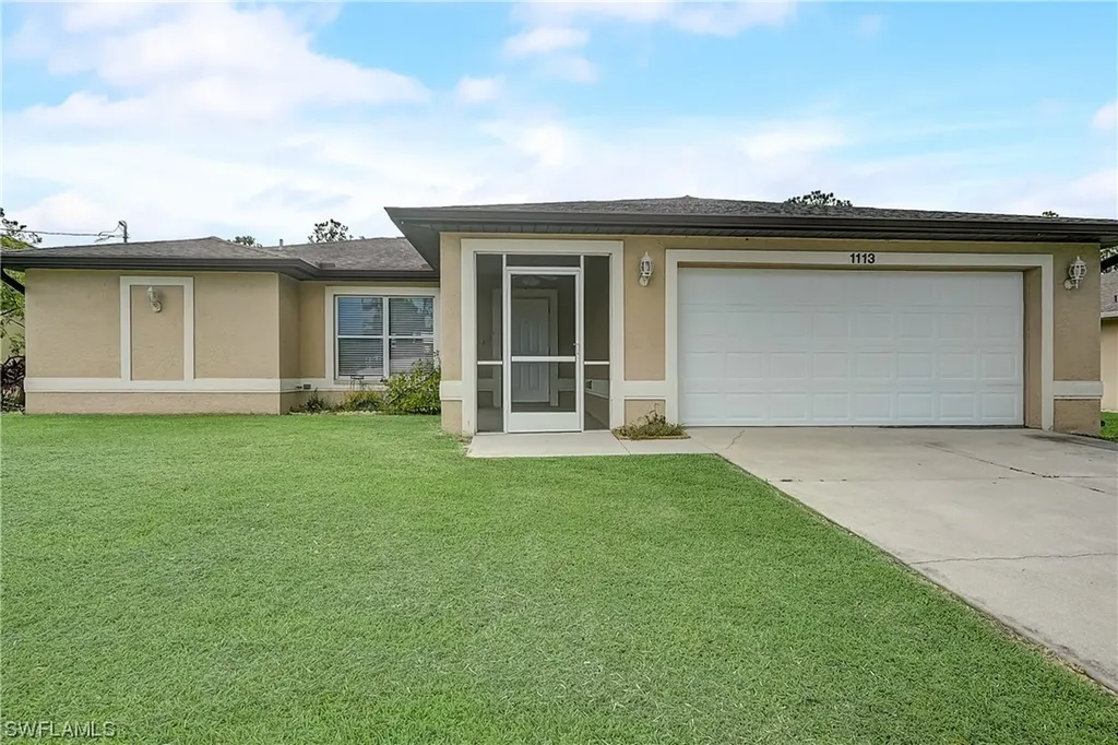 1113 Alvin Avenue Lehigh Acres FL 33971