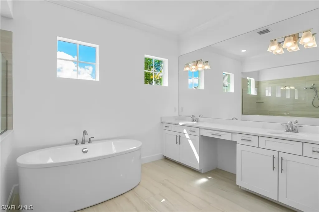 18652 Wildblue Boulevard Fort Myers FL 33913